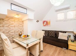 Apartment Neve - Two Bedroom Apartment