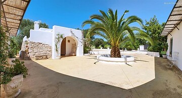 294 Villa in Campagna con Piscina a San Vito dei Normanni