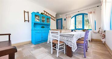 294 Villa in Campagna con Piscina a San Vito dei Normanni