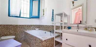 294 Villa in Campagna con Piscina a San Vito dei Normanni