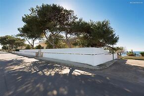 1014 Villa Miramare in Torre Suda