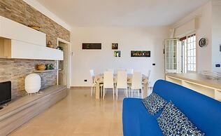 1749 Villetta Alessandra