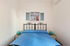 1749 Villetta Alessandra