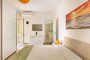 1749 Villetta Alessandra