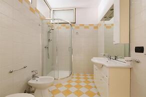 1749 Villetta Alessandra