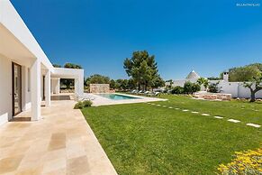 1978 Borgo Maresca by Perle di Puglia