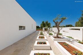 1978 Borgo Maresca by Perle di Puglia