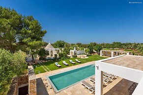 1978 Borgo Maresca by Perle di Puglia