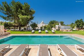 1978 Borgo Maresca by Perle di Puglia