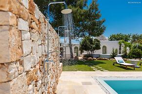 1978 Borgo Maresca by Perle di Puglia