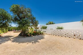 1978 Borgo Maresca by Perle di Puglia