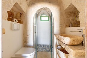 1978 Borgo Maresca by Perle di Puglia