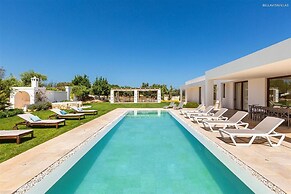 1978 Borgo Maresca by Perle di Puglia