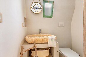 1978 Borgo Maresca by Perle di Puglia