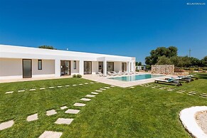 1978 Borgo Maresca by Perle di Puglia