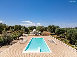 1963 Villa Ajeni by Perle di Puglia