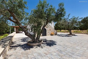 1963 Villa Ajeni by Perle di Puglia