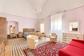 2043 Antica Dimora Stasi by Barbarhouse