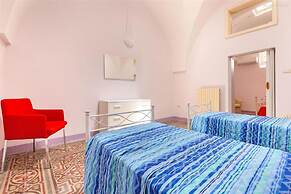 2043 Antica Dimora Stasi by Barbarhouse