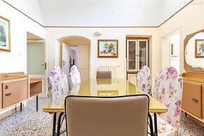 2043 Antica Dimora Stasi by Barbarhouse