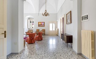 2043 Antica Dimora Stasi by Barbarhouse