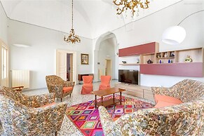 2043 Antica Dimora Stasi by Barbarhouse