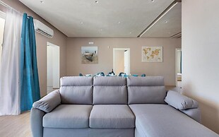 2055 Villa San Teodoro