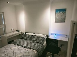 Stylish 1 Bedroom Flat for 3 Guest