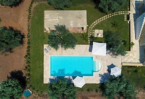 496 La Serrazza in Pescoluse Posto Vecchio