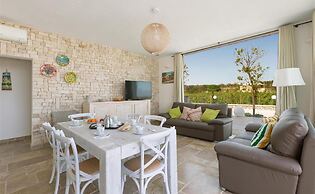 1619 Villa Eneide in Pescoluse Posto Vecchio