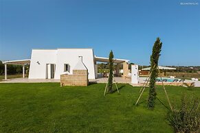 1619 Villa Eneide in Pescoluse Posto Vecchio