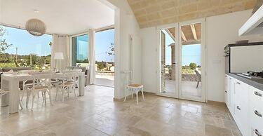 1619 Villa Eneide in Pescoluse Posto Vecchio