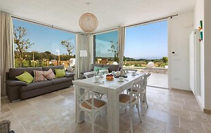 1619 Villa Eneide in Pescoluse Posto Vecchio