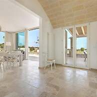 1619 Villa Eneide in Pescoluse Posto Vecchio