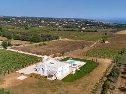 1619 Villa Eneide in Pescoluse Posto Vecchio