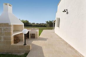 1619 Villa Eneide in Pescoluse Posto Vecchio