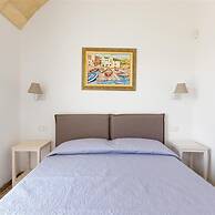 1619 Villa Eneide in Pescoluse Posto Vecchio