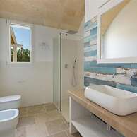 1619 Villa Eneide in Pescoluse Posto Vecchio