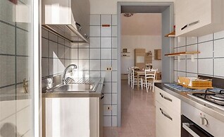 1807 Villa Iolanda in Torre Lapillo