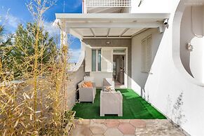 1807 Villa Iolanda in Torre Lapillo