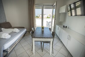 Rimini Bay Suites & Residence