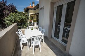 Rimini Bay Suites & Residence