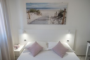 Rimini Bay Suites & Residence