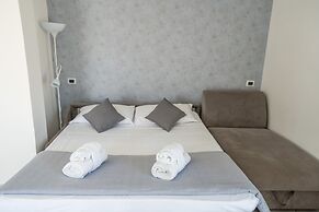 Rimini Bay Suites & Residence