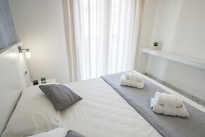 Rimini Bay Suites & Residence