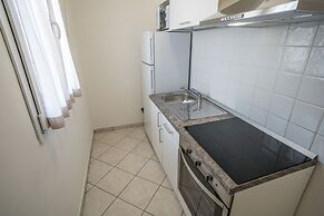 Rimini Bay Suites & Residence