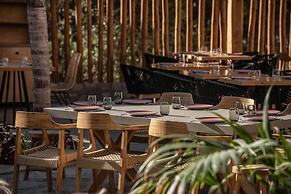 Indigo Inn Casa - Adults Only