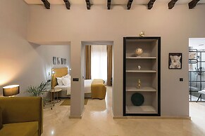 Boutique Suites