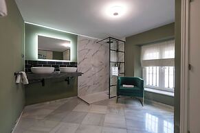 Boutique Suites