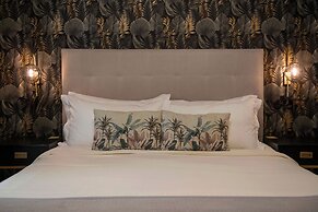 Boutique Suites